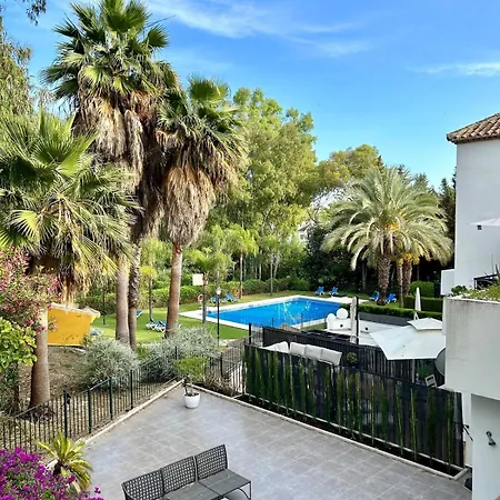 Апартаменти Modern 2br - Terrace&pool - Golf Area Puerto Banus *