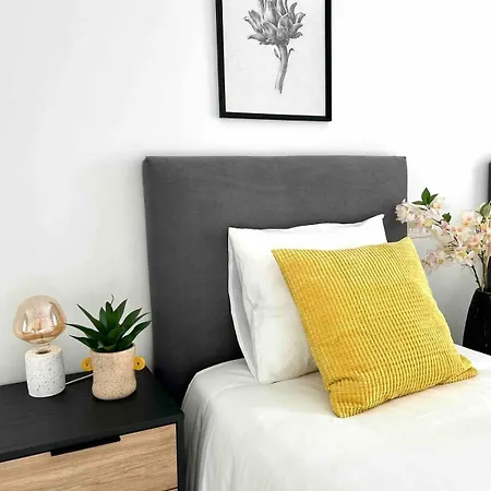 Modern 2br - Terrace&pool - Golf Area Puerto Banus * Marbella